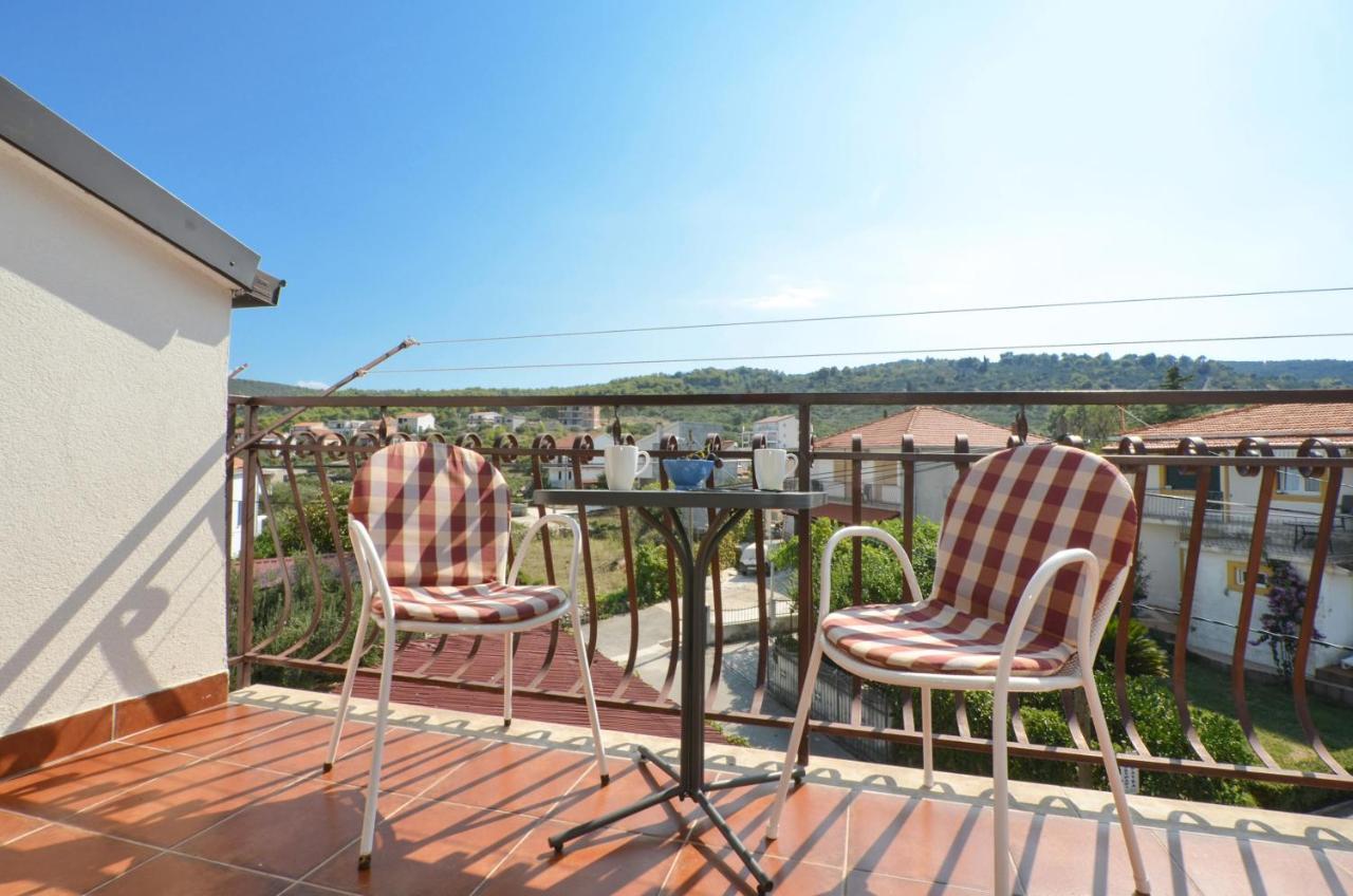 Apartments By The Sea Slatine, Ciovo - 12176 ภายนอก รูปภาพ